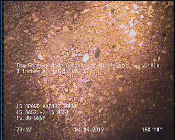 Surface Aggregate Projecting, from 08 to 04 o'clock, within 8 inches of joint: YES, Start