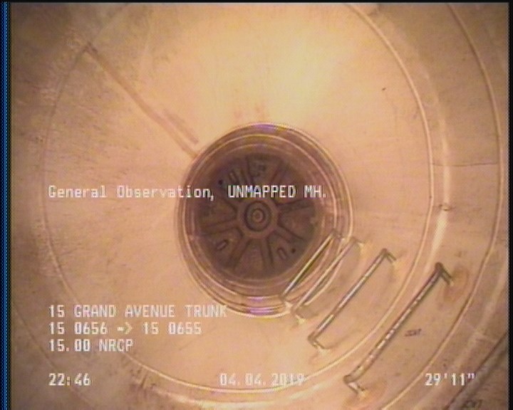 Deposits Attached Grease, 5 %of cross sectional area, from 04 to 08 o'clock, , within 8 inches of joint: YES, Finish