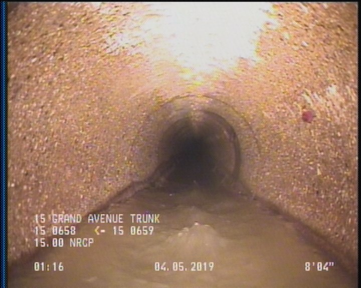 Deposits Attached Grease, 5 %of cross sectional area, from 04 to 08 o'clock, , within 8 inches of joint: YES, Start