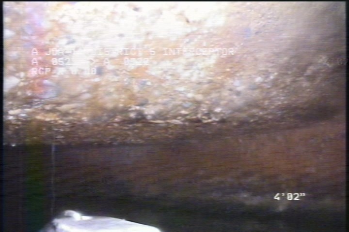 Surface Aggregate Missing, from 10 to 02 o'clock, within 8 inches of joint: NO - SEVERE AGG