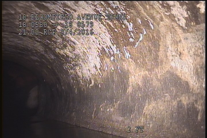 Surface Spalling, from 08 to 04 o'clock, within 8 inches of joint: NO