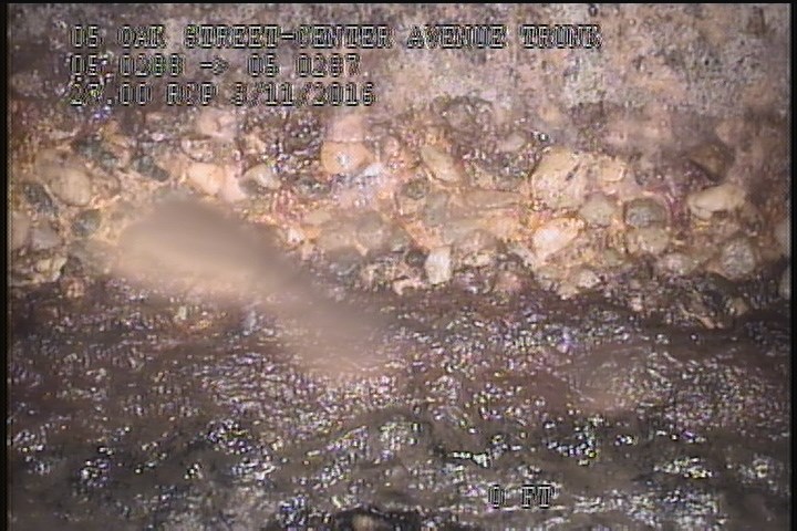 Surface Aggregate Projecting, at 08 o'clock, within 8 inches of joint: YES, Start - SEVERE AGG