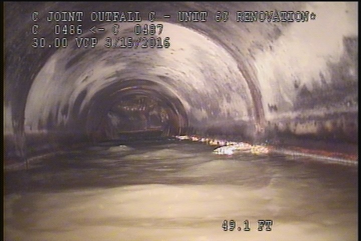 General Observation - SLIGHT GREASE/DEBRIS THROUGHOUT THE REACH
