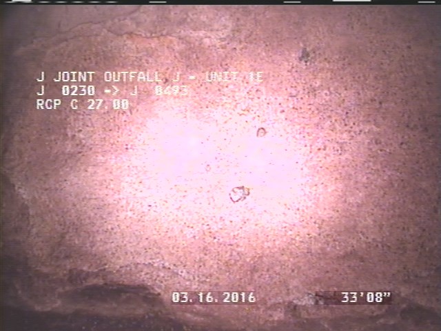 Surface Aggregate Visible, from 08 to 10 o'clock, within 8 inches of joint: NO - SEVERE AGG SPORATIC