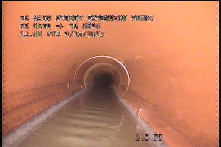Deposits Attached Grease, 5 %of cross sectional area, from 04 to 08 o'clock, , within 8 inches of joint: YES, Start