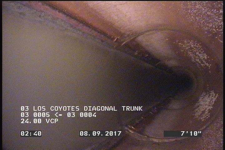 Deposits Attached Grease, 5 %of cross sectional area, from 04 to 08 o'clock, , within 8 inches of joint: YES, Start