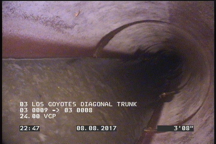 Deposits Attached Grease, 5 %of cross sectional area, from 04 to 08 o'clock, , within 8 inches of joint: YES, Start