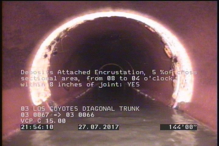 Deposits Attached Encrustation, 5 %of cross sectional area, from 08 to 04 o'clock, , within 8 inches of joint: YES