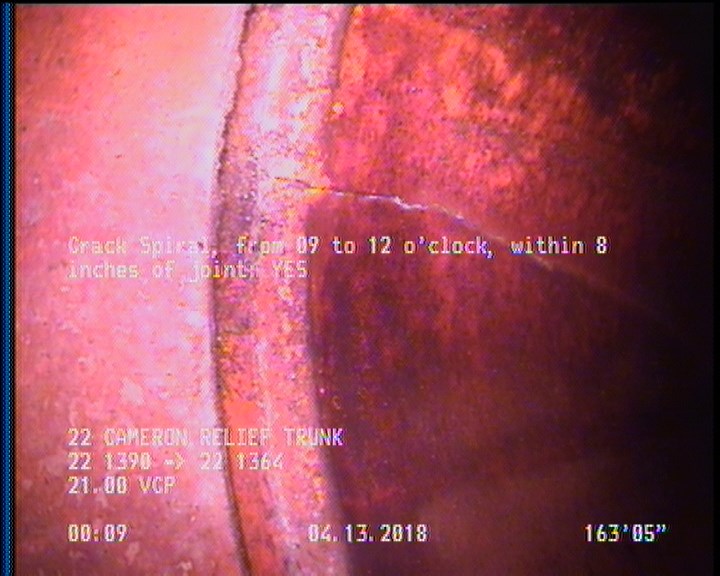 Crack Spiral, from 09 to 12 o'clock, within 8 inches of joint: YES