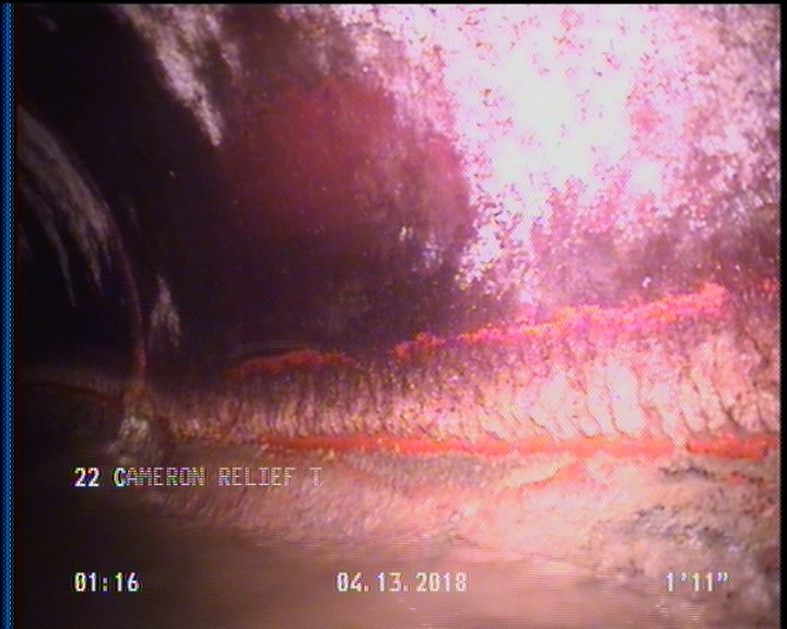 Deposits Attached Grease, 5 %of cross sectional area, from 04 to 08 o'clock, , within 8 inches of joint: YES, Start