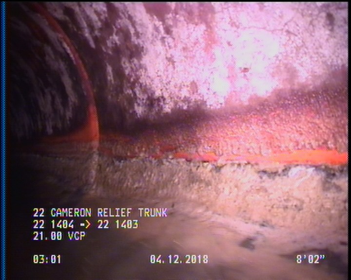 Deposits Attached Grease, 5 %of cross sectional area, from 04 to 08 o'clock, , within 8 inches of joint: YES, Start