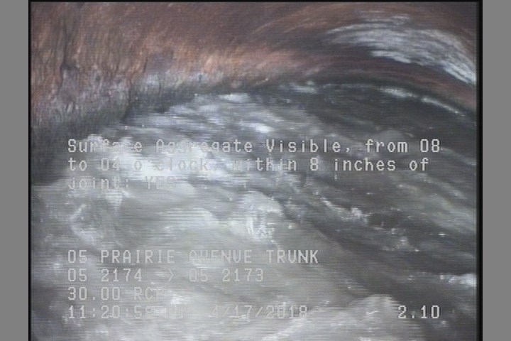 Surface Aggregate Visible, from 08 to 04 o'clock, within 8 inches of joint: YES