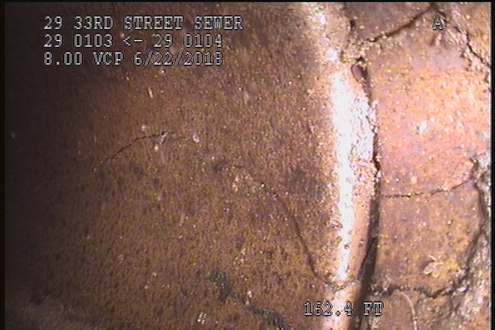 Crack Multiple, from 02 to 05 o'clock, within 8 inches of joint: YES