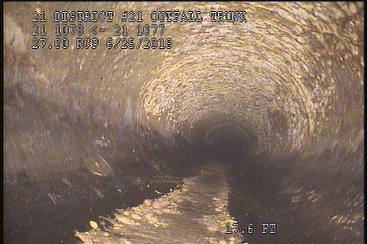 Deposits Settled Other, 5 %of cross sectional area, from 05 to 07 o'clock, , within 8 inches of joint: YES, Start - SLUDGE