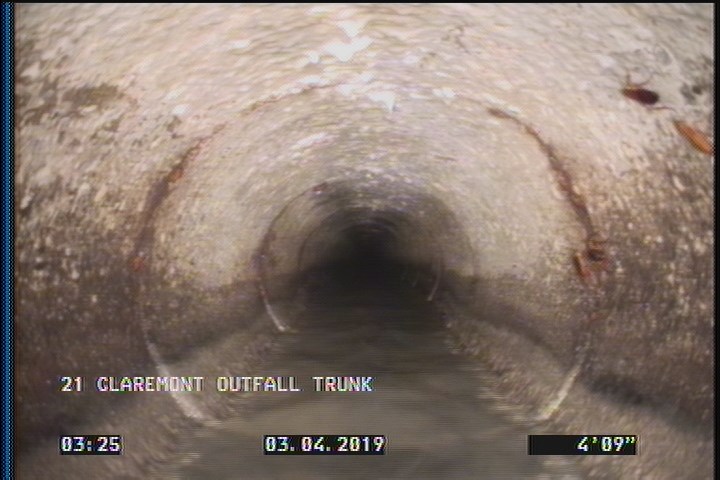 Deposits Attached Other, 5 %of cross sectional area, from 09 to 03 o'clock, , within 8 inches of joint: YES, Start - MAG COATING
