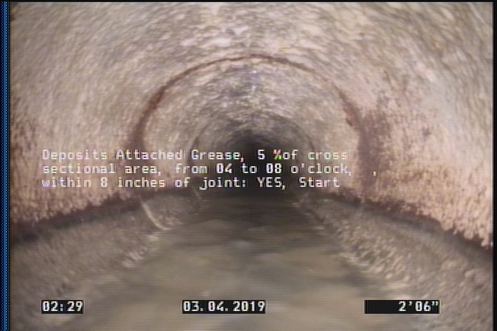 Deposits Attached Grease, 5 %of cross sectional area, from 04 to 08 o'clock, , within 8 inches of joint: YES, Start