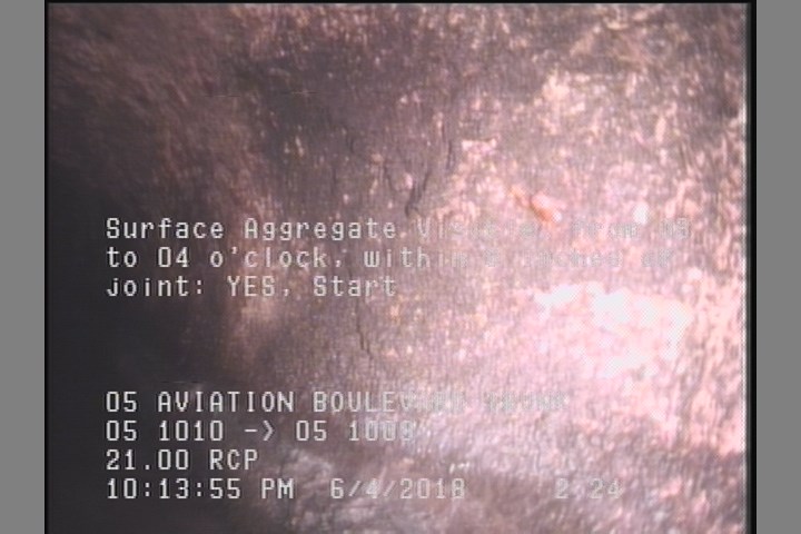 Surface Aggregate Visible, from 08 to 04 o'clock, within 8 inches of joint: YES, Start