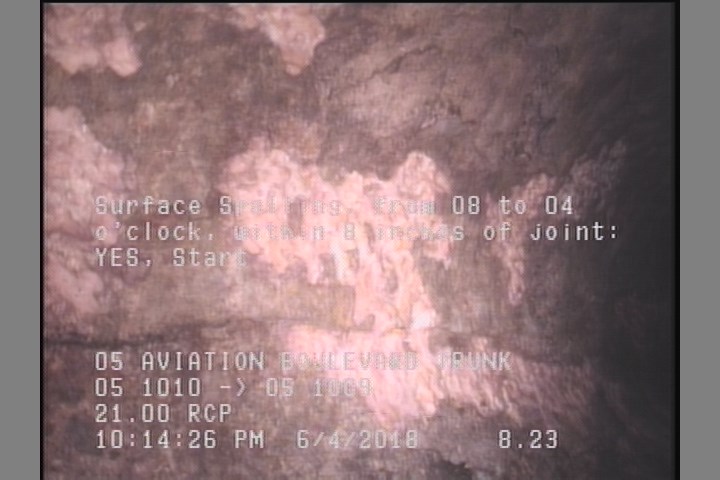 Surface Spalling, from 08 to 04 o'clock, within 8 inches of joint: YES, Start