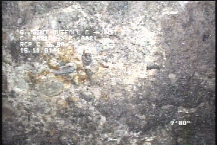 Surface Aggregate Visible, from 08 to 04 o'clock, within 8 inches of joint: YES, Start - SPORADIC