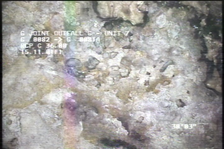 Surface Aggregate Visible, from 08 to 04 o'clock, within 8 inches of joint: YES, Start - VERY SPORADIC