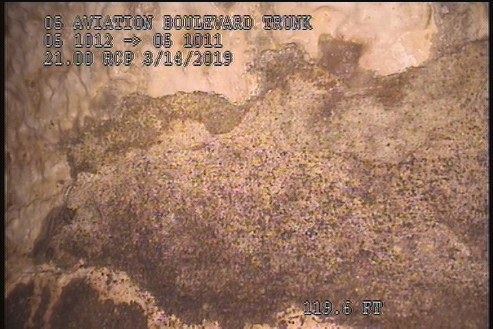 Surface Spalling, from 08 to 04 o'clock, within 8 inches of joint: NO - PEELING CONCRETE