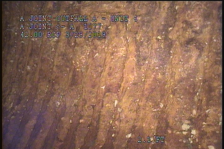 Surface Reinforcement Corroded, from 08 to 04 o'clock, within 8 inches of joint: YES