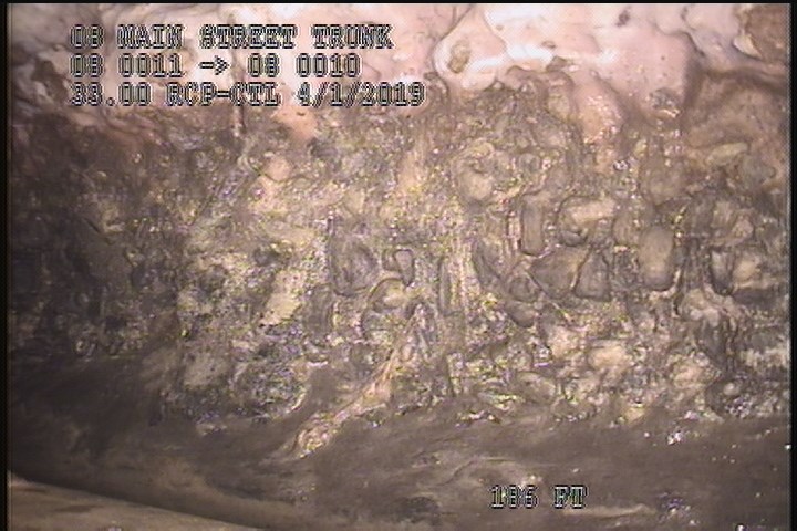 Surface Aggregate Missing, from 03 to 04 o'clock, within 8 inches of joint: NO - SEVERE AGG
