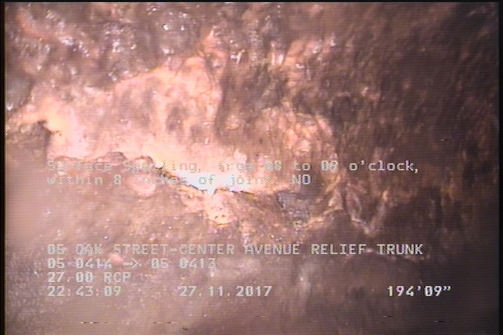 Surface Spalling, from 08 to 09 o'clock, within 8 inches of joint: NO