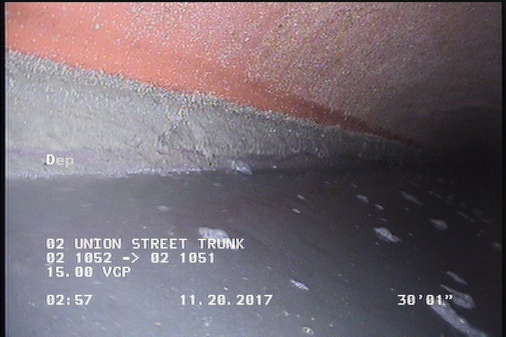 Deposits Attached Grease, 5 %of cross sectional area, from 04 to 08 o'clock, , within 8 inches of joint: NO, Start