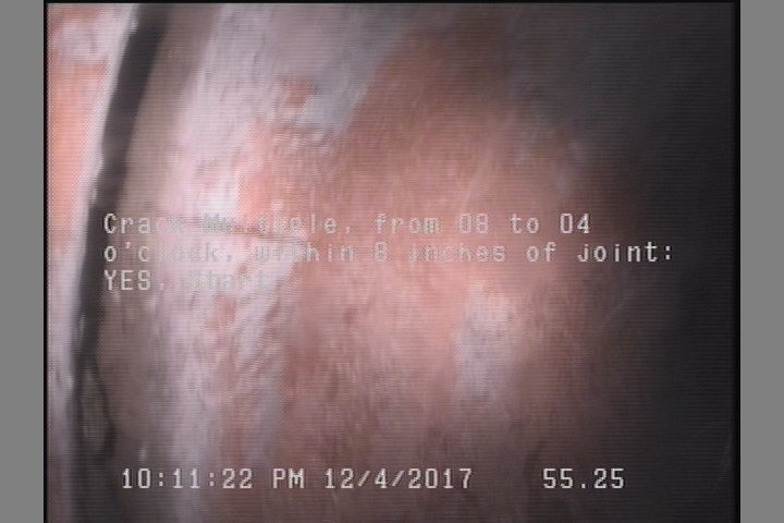Crack Multiple, from 08 to 04 o'clock, within 8 inches of joint: YES, Start