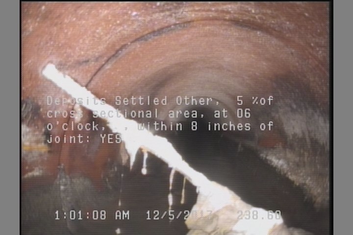 Deposits Settled Other, 5 %of cross sectional area, at 06 o'clock, , within 8 inches of joint: YES