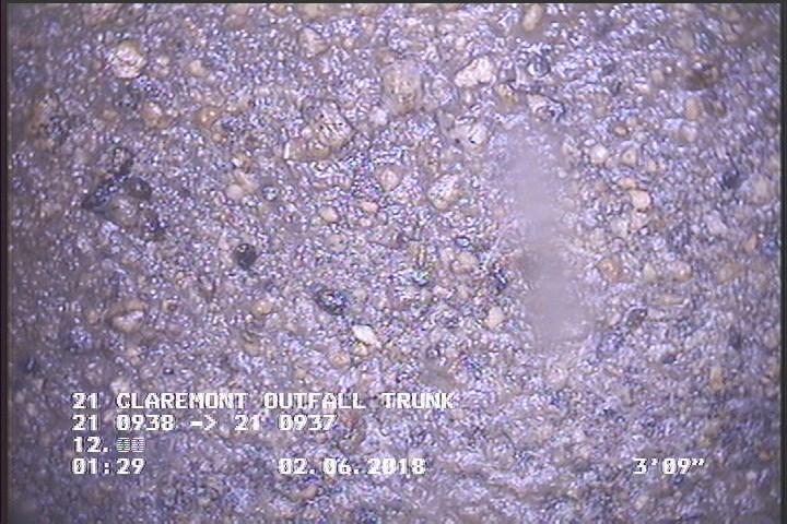 Surface Aggregate Projecting, from 08 to 04 o'clock, within 8 inches of joint: YES, Start