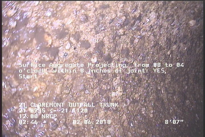 Surface Aggregate Projecting, from 08 to 04 o'clock, within 8 inches of joint: YES, Start