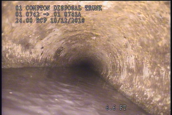 Surface Spalling, from 08 to 04 o'clock, within 8 inches of joint: YES, Start