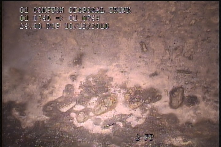 Surface Aggregate Projecting, from 08 to 04 o'clock, within 8 inches of joint: YES, Start