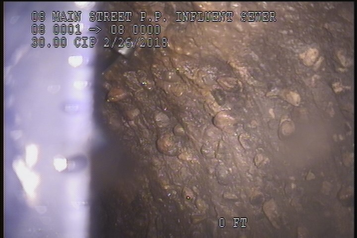 Surface Aggregate Missing, from 10 to 02 o'clock, within 8 inches of joint: YES, Start - SEVERE AGG