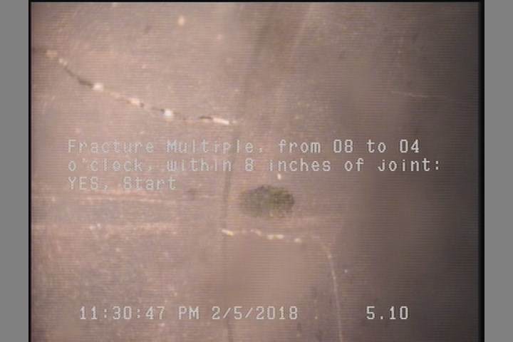 Fracture Multiple, from 08 to 04 o'clock, within 8 inches of joint: YES, Start