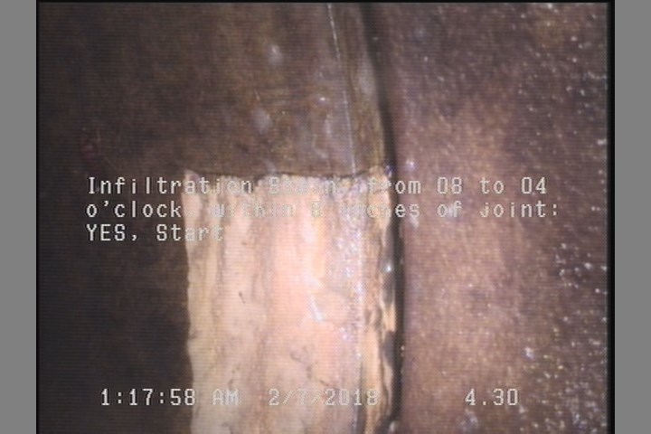 Infiltration Stain, from 08 to 04 o'clock, within 8 inches of joint: YES, Start