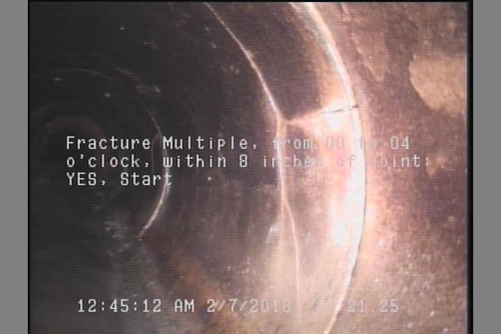 Fracture Multiple, from 08 to 04 o'clock, within 8 inches of joint: YES, Start
