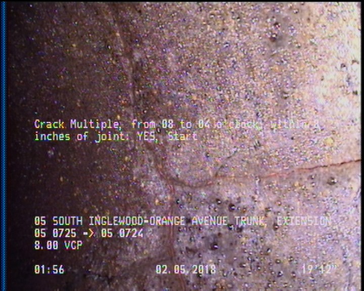 Crack Multiple, from 08 to 04 o'clock, within 8 inches of joint: YES, Start