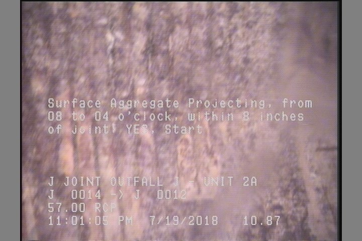 Surface Aggregate Projecting, from 08 to 04 o'clock, within 8 inches of joint: YES, Start