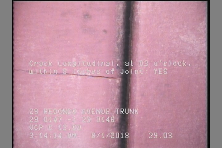 Crack Longitudinal, at 03 o'clock, within 8 inches of joint: YES