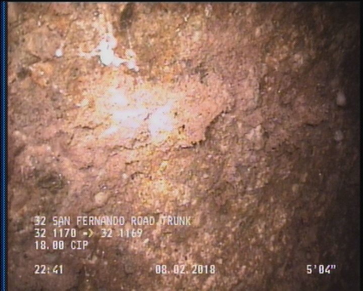 Surface Spalling, from 08 to 04 o'clock, within 8 inches of joint: YES, Start