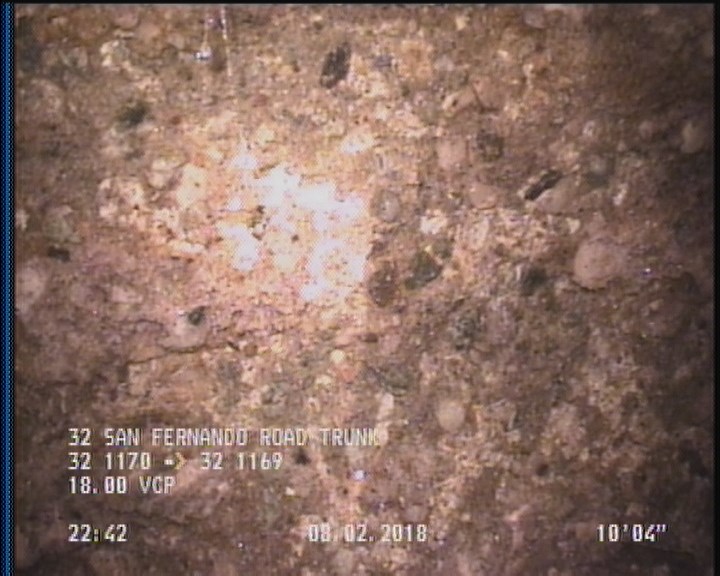 Surface Aggregate Projecting, from 08 to 04 o'clock, within 8 inches of joint: YES, Start