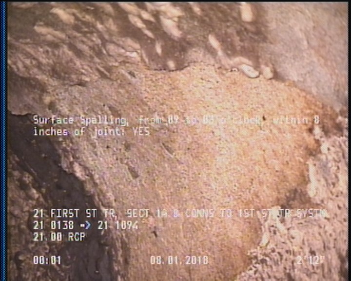 Surface Spalling, from 09 to 03 o'clock, within 8 inches of joint: YES