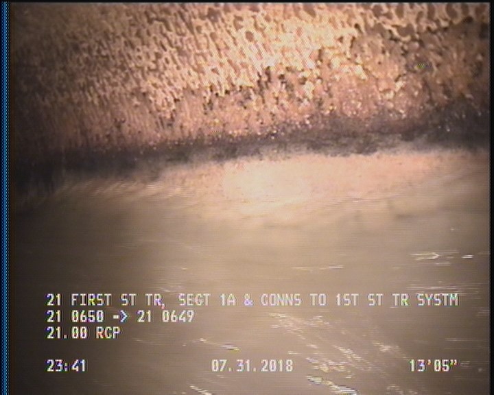 Deposits Attached Grease, 5 %of cross sectional area, from 04 to 08 o'clock, , within 8 inches of joint: YES, Start