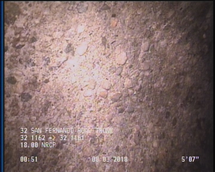 Surface Aggregate Projecting, from 08 to 04 o'clock, within 8 inches of joint: YES, Start