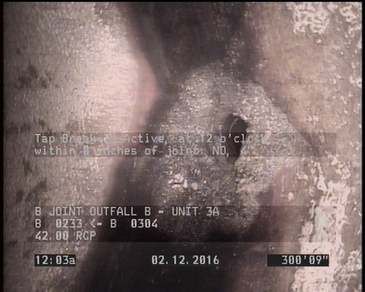 Tap Break-In Active, at 12 o'clock, -, within 8 inches of joint: NO, 4"