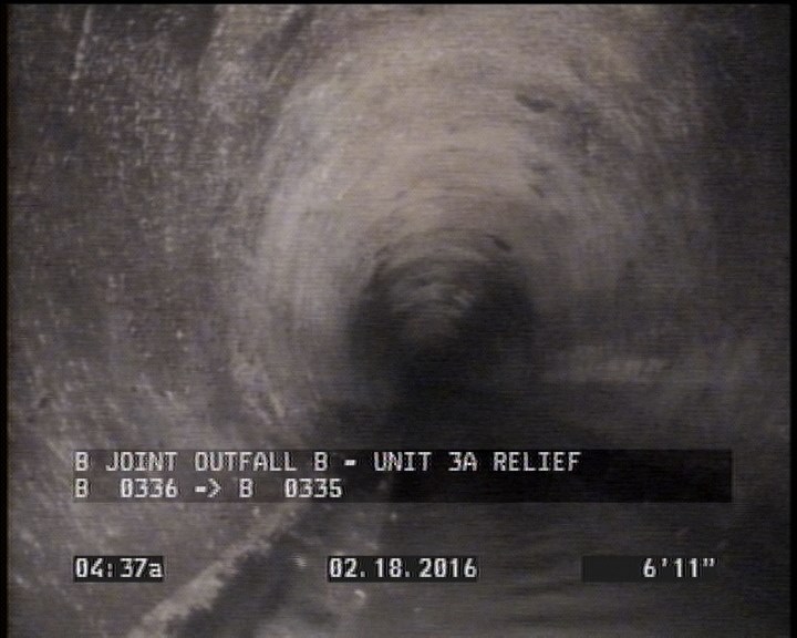 Deposits Attached Grease, 5 %of cross sectional area, from 05 to 07 o'clock, , within 8 inches of joint: NO, Start
