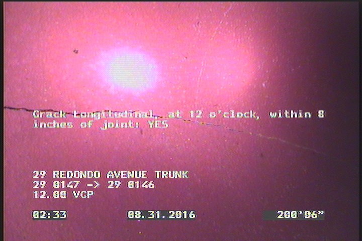 Crack Longitudinal, at 12 o'clock, within 8 inches of joint: YES